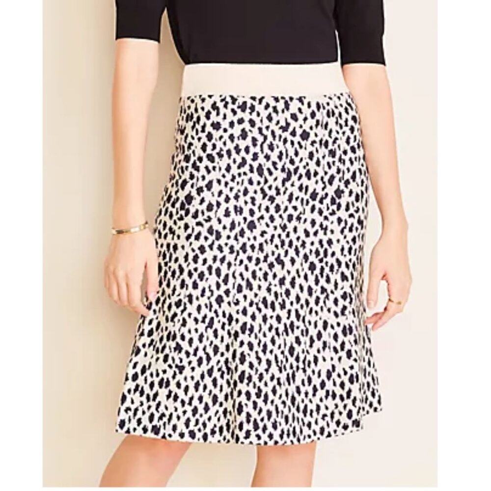Ann Taylor Cheetah Skirt Medium Petite Animal Print Knit Pull-On Stretch NEW